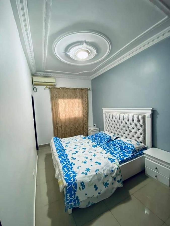 Appartement Meuble 3Ch Yaounde Omnisport - Tigson Exteriör bild