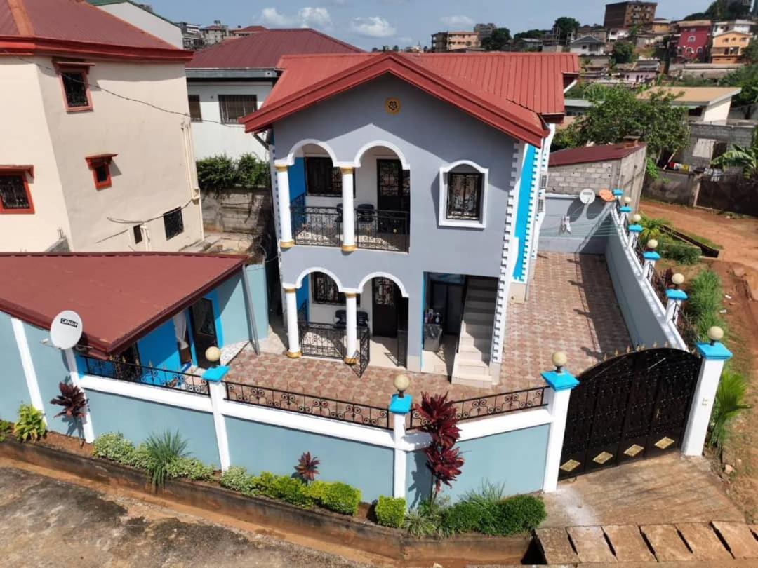 Appartement Meuble 3Ch Yaounde Omnisport - Tigson Exteriör bild